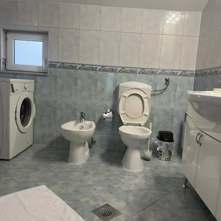 Naresi