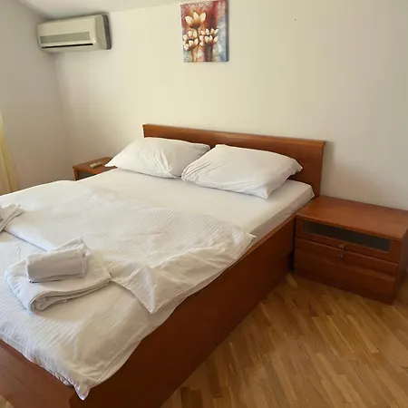 아파트 Naresi *